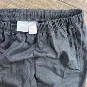 Nike Vintage 90s Track Pants Womens Siz Medium 10 12 Black Ankle Zip Windbreaker